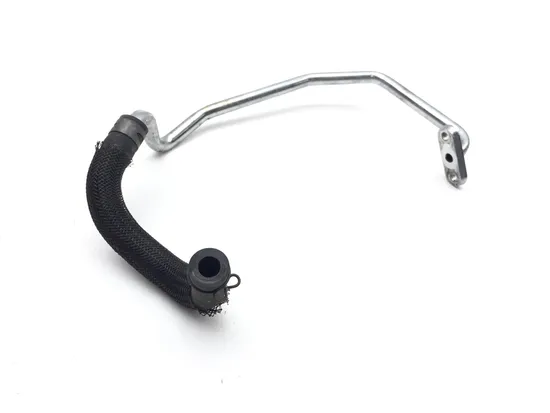 Engine Oil Lines 2005 Suzuki Boulevard C50 3310