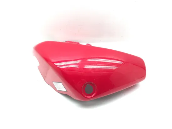 Left Side Cover 2005 Suzuki Boulevard C50 3310 x