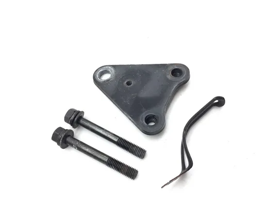 Engine Motor Mounts 2005 Suzuki Boulevard C50 3310