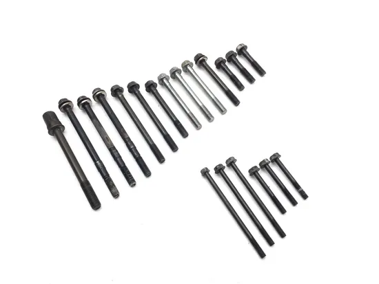 Engine Left Right Center Case Bolts 2000 Honda Shadow Sabre 1100 VT1100C2 3314