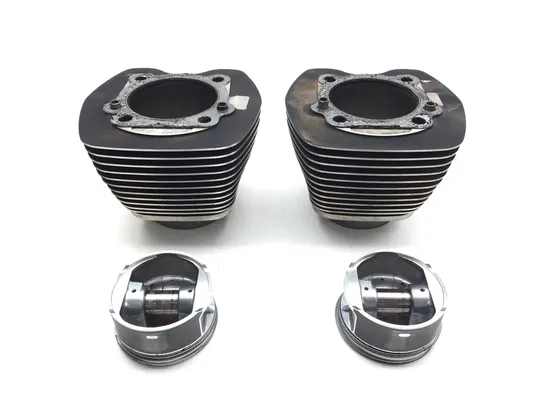 Front Rear Cylinder Jugs w Pistons 2004 Harley-Davidson Softail Deuce FXSTD 3319