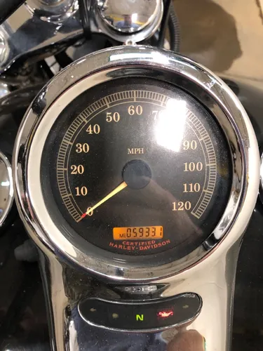 Speedometer Gauge 2004 Harley-Davidson Softail Deuce FXSTD 3319