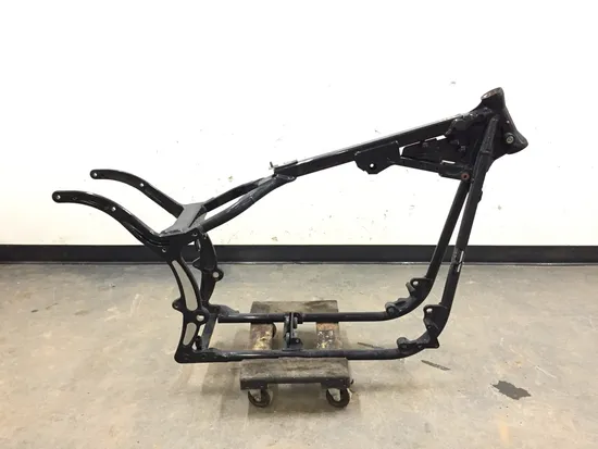 Main Frame Chassis 2004 Harley-Davidson Softail Deuce FXSTD 3319