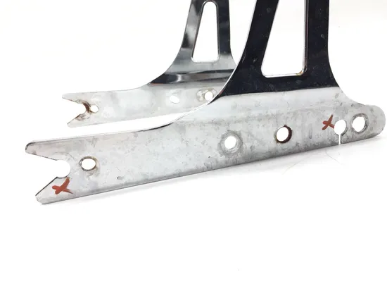 Sissy Bar With Luggage Rack 2004 Harley-Davidson Softail Deuce FXSTD 3319 x