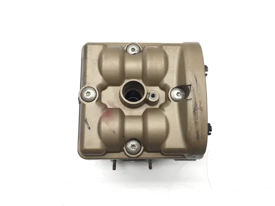 Engine Cylinder Head Complete Rear 2010 Ducati Streetfighter 3320 x