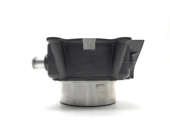 Engine Cylinder Jug W Piston Rear 2010 Ducati Streetfighter 3320 x