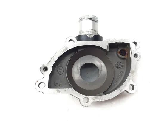 Water Pump Cover 2010 Ducati Streetfighter 3320 x