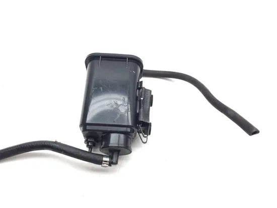 Air Canister 2010 Ducati Streetfighter 3320