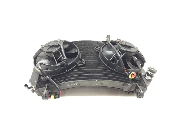 Engine Radiator Cooling 2010 Ducati Streetfighter 3320 x