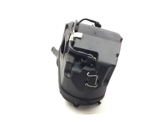 Air Box Engine Airbox Lid W Injectors 2010 Ducati Streetfighter 3320