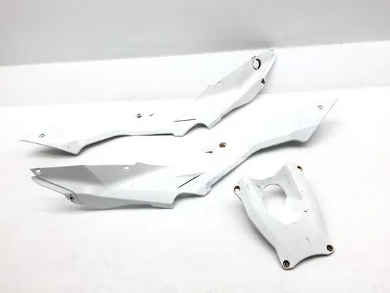 Left Right Tank Shrouds Fairings Trim 2010 Ducati Streetfighter 3320 x