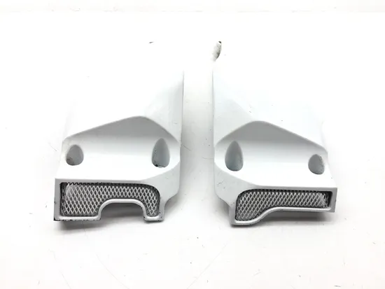 Left and Right Front Cowl Duct Panel 2010 Ducati Streetfighter 3320 x 2