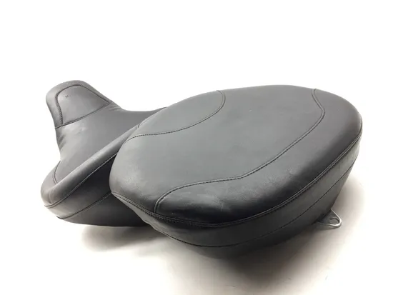 Seat 2002 Harley-Davidson Electra Glide Classic FLHTC 3317