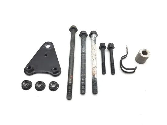 Engine Motor Mounts 2008 Suzuki Boulevard M50Z 3326