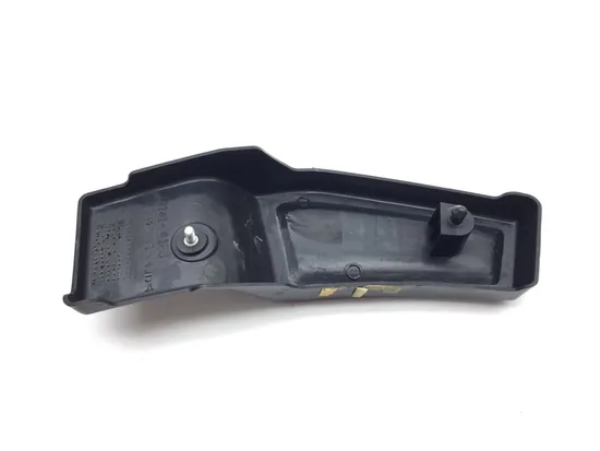 Left Right Side Covers 2008 Suzuki Boulevard M50Z 3326