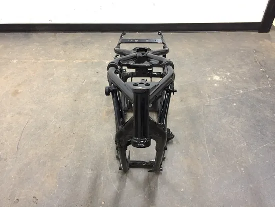 Main Frame Chassis 2008 Suzuki Boulevard M50Z 3326 2