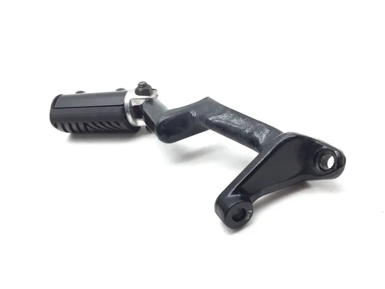 Left Right Set Passenger Peg Bracket 2002 Victory V92TC Deluxe 3325