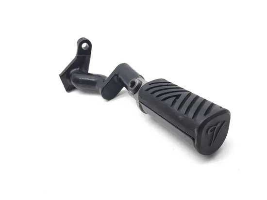 Left Right Set Passenger Peg Bracket 2002 Victory V92TC Deluxe 3325