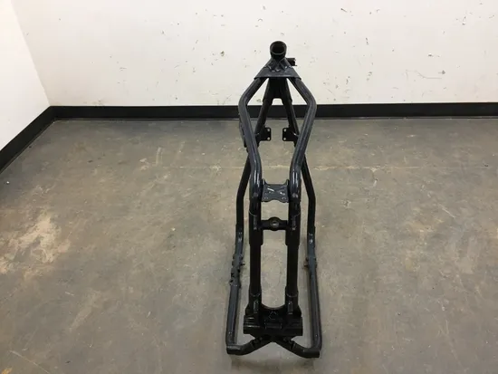 Main Frame Chassis 2002 Victory V92TC Deluxe 3325