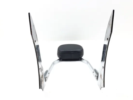 Sissy Bar 2002 Victory V92TC Deluxe 3325 x