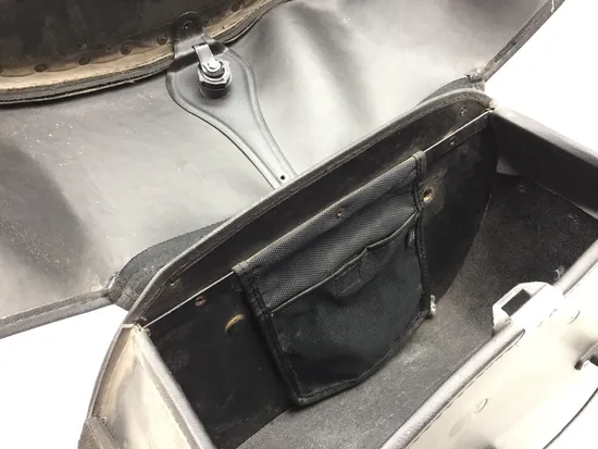 Viking Saddlebags 2002 Victory V92TC Deluxe 3325 x