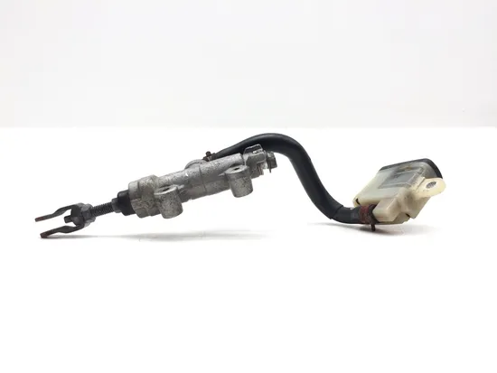 Rear Brake Master Cylinder 2007 Suzuki GSXR600 3331