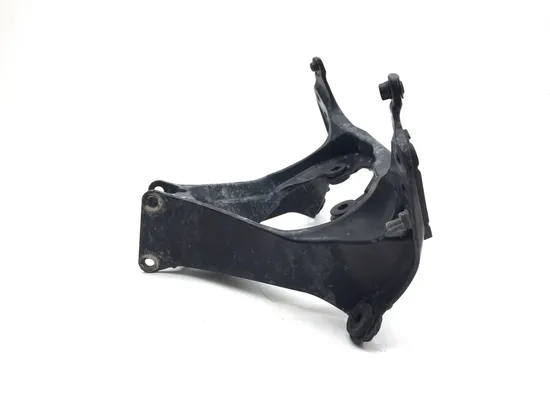 Front Upper Fairing Stay Bracket Mount 2007 Suzuki GSXR600 3331 x