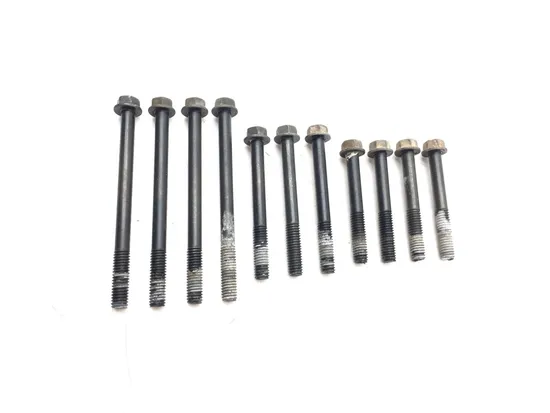 Engine Center Cases Case Bolts 2001 Arctic Cat 500 4x4 Automatic 3337