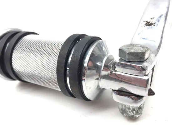 Left Right Set Passenger Peg Bracket 2000 Harley Dyna Super Glide FXD 3335 x