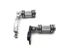 Left Right Set Passenger Peg Bracket 2000 Harley Dyna Super Glide FXD 3335 x