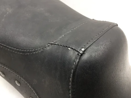 Seat 2000 Harley-Davidson Dyna Super Glide FXD 3335 x