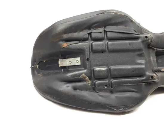 Seat 2000 Harley-Davidson Dyna Super Glide FXD 3335 x