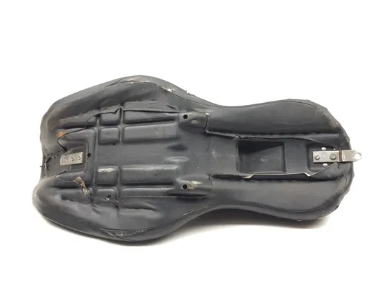 Seat 2000 Harley-Davidson Dyna Super Glide FXD 3335 x