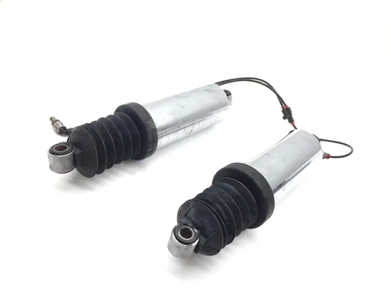 Rear Air Shocks Suspension 1999 Harley Road King Classic EFI FLHRCI 3333 x