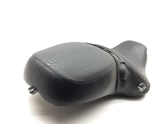 Seat 1999 Harley-Davidson Road King Classic EFI FLHRCI 3333 x