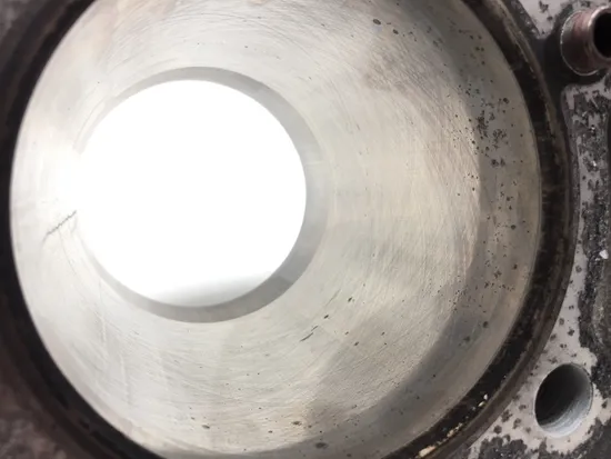 Front Rear Cylinder Jugs w Pistons 2004 Harley Dyna Super Glide FXD 3342 x