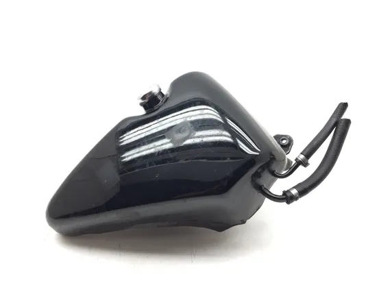 Engine Oil Tank 2000 Harley-Davidson Sportster 1200 Custom XLH1200C 3346 x