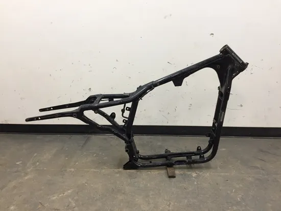 Main Frame Chassis 2000 Harley-Davidson Sportster 1200 Custom XLH1200C 3346 x