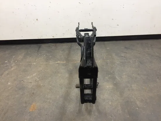 Main Frame Chassis 2000 Harley-Davidson Sportster 1200 Custom XLH1200C 3346 x