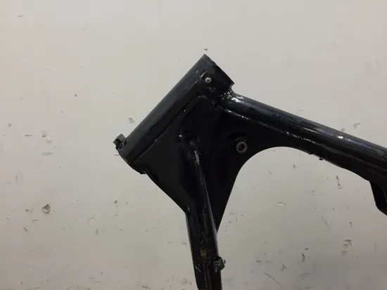 Main Frame Chassis 2000 Harley-Davidson Sportster 1200 Custom XLH1200C 3346 x