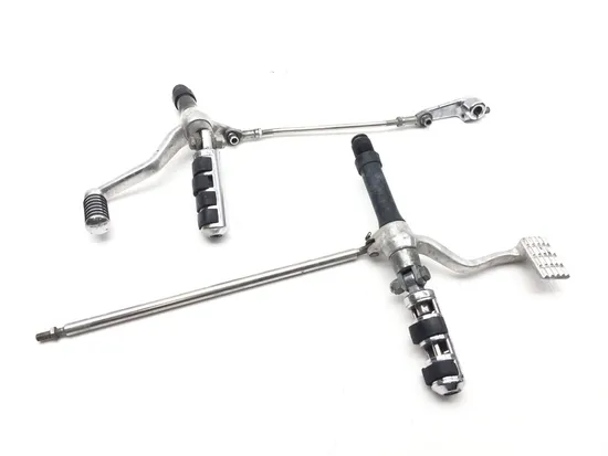 Left Right Forward Controls 1998 Harley Sportster 883 Hugger XLH883 3344 x