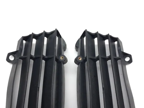 Engine Radiator Grill Guard 2022 KTM 450 SXF 3348