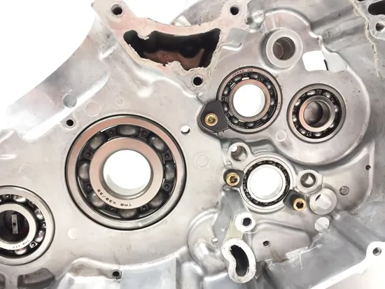 Engine Left Right Center Cases Case 2005 Polaris Predator 500 3370 x