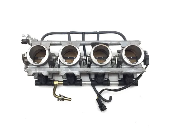 Throttle Body with Injectors 2007 Suzuki Hayabusa GSX1300R 3359