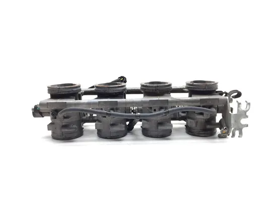 Throttle Body with Injectors 2007 Suzuki Hayabusa GSX1300R 3359