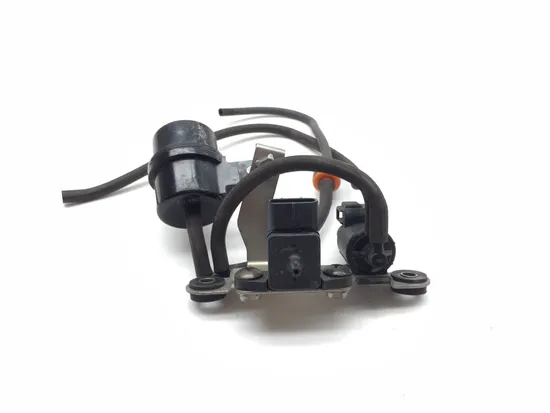 Air Valve Solenoid 2007 Suzuki Hayabusa GSX1300R 3359