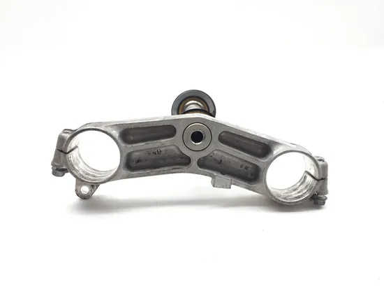 Lower Triple Tree Bottom Fork Clamp Shaft 2007 Suzuki Hayabusa GSX1300R 3359