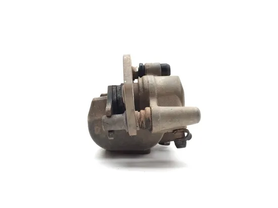 Left Driver Front Brake Caliper 2017 Yamaha Wolverine R-Spec YXE70 4x4 3368