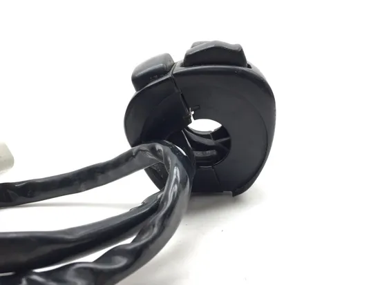 Left Headlight Bar Switch 2007 Harley Sportster 1200 Roadster XL1200R 3363 x