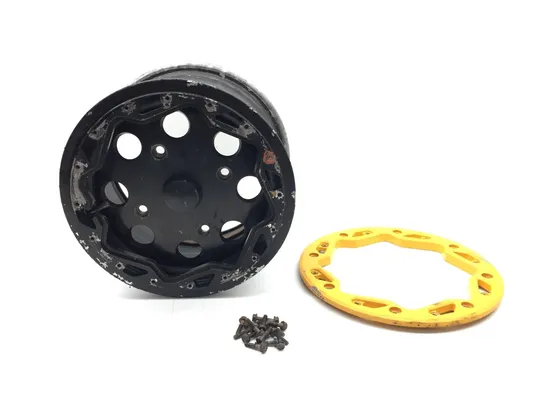 12 Rear Wheel A 2012 Can-Am Commander 1000 4x4 X EFI 3354 x